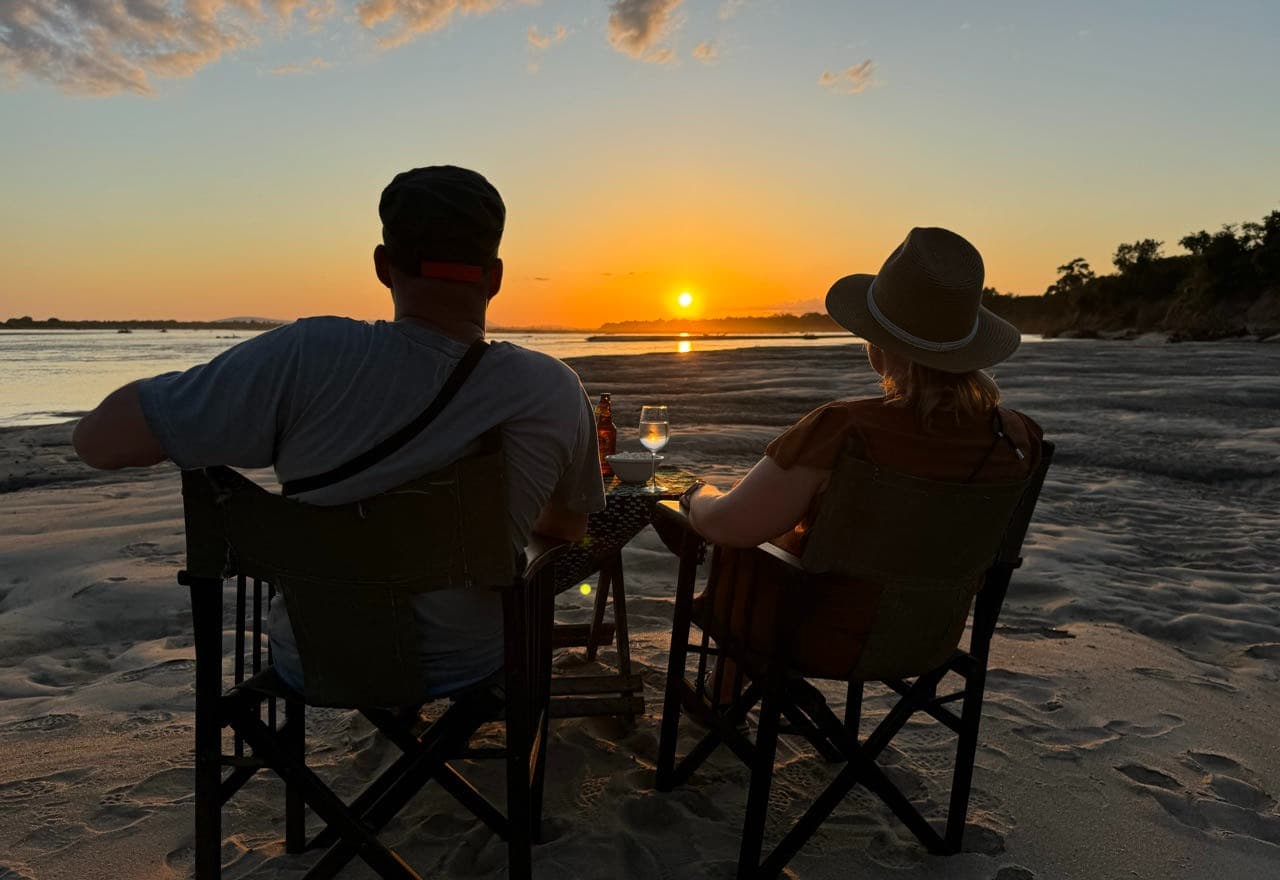 Drankje bij zonsondergang